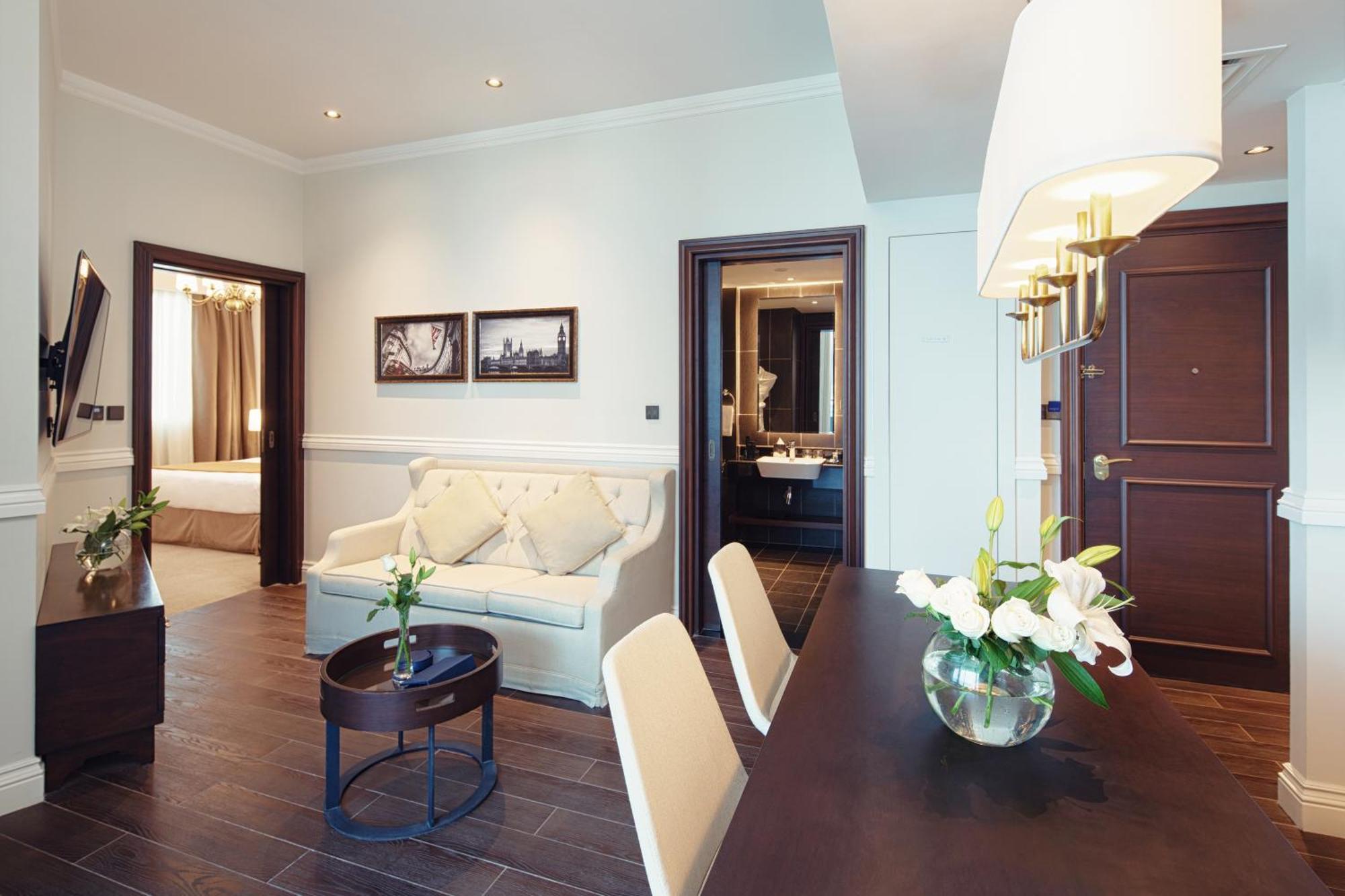 Estudio Executive en una playa privada, con piscina infinita y acceso al Lazy River y al club infantil