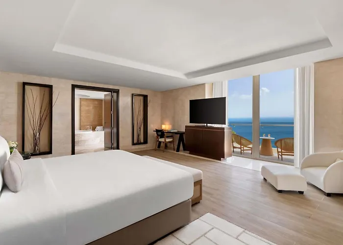 Rixos The Palm Hotel & Suites